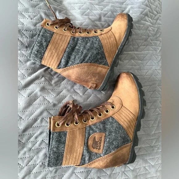 Sorel Shoes Sorel Joan Of Arctic Wedge Boots Laces Size 85